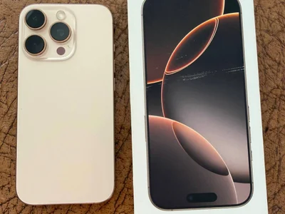 iPhone 16 Pro Max 256GB Desert Titanium