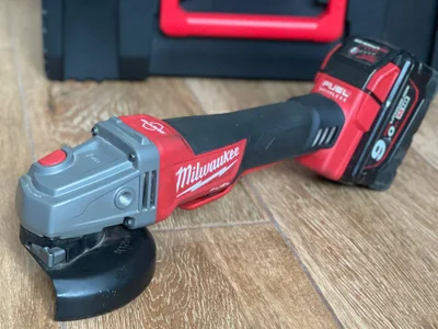 Аккумулятор Milwaukee M18 9 Ah