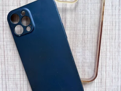 Чехлы для iPhone 12 Pro Max