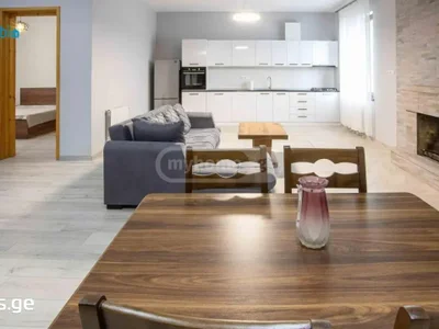 7 room Private House For Rent. Chugureti