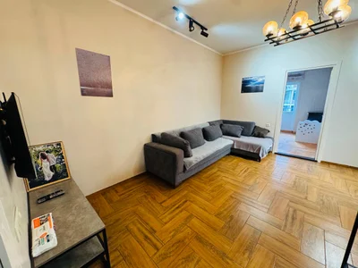3-комнатная квартира, 67 м², у Grand Mall, $600