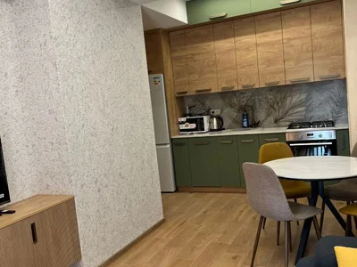 3-комнатная квартира. Исани