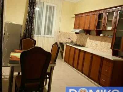 Частный дом с 3 комнатами в районе аэропорта