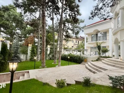 Частный дом, 7 комнат. Багеби