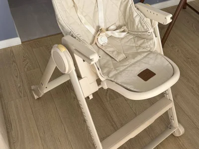 Стульчик для кормления Little Hedonist