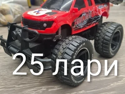 Аккумуляторный насос для подкачки шин