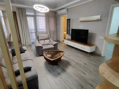 3-комнатная квартира 90 кв.м с 2 спальнями на Новом Бульваре, $1300