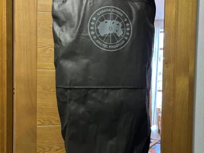 Парка Canada Goose 3802WB M