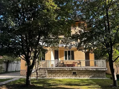 5 room Private House For Rent. Digomi