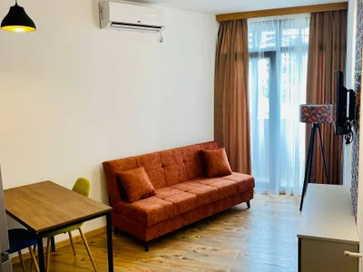 2-комнатная квартира в Махинджаури, $300