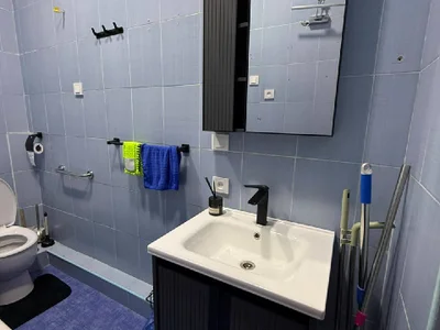 3-комнатная квартира, 87 м², $650