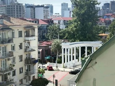 1+1 на Old District 60 Old Batumi District