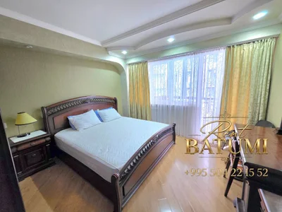 1+1 на Парнаваз Мепе 128, $800