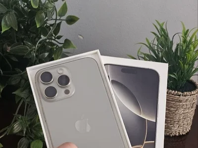 iPhone 16 Pro Max 256GB eSIM