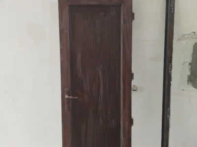 Пластиковая дверь