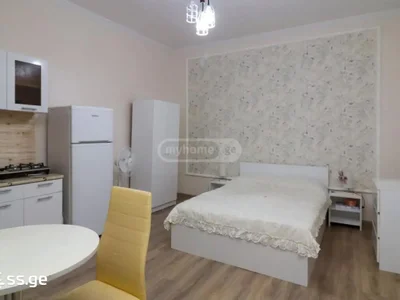 2 room Flat for rent. Sololaki