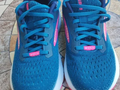 Унисекс кроссовки Mizuno Wave Panthera