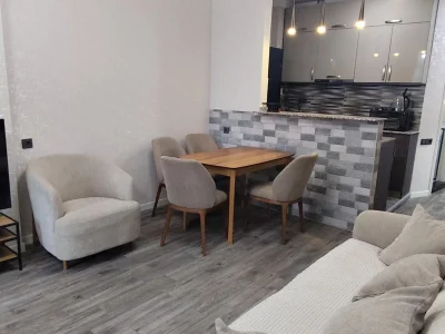 Новая волна: 3-комнатная, 65.0 м²