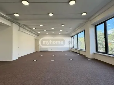 Коммерческое помещение в Сабуртало, $4000