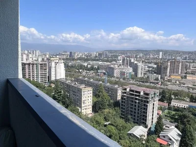 4-комнатная квартира в Тбилиси