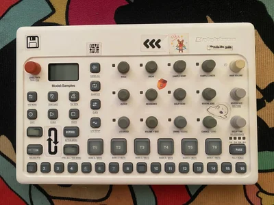 Электронный сэмплер Elektron Model Samples