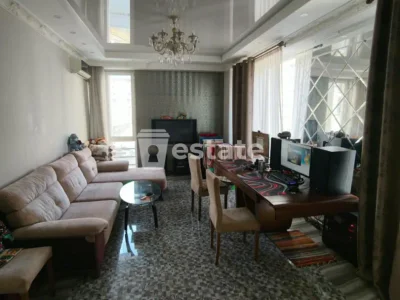 2+1 вблизи Аллеи Героев, $145000