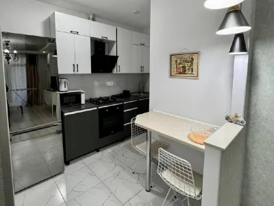 1+1, 60 м², 6 этаж, Ангиса 8, $700