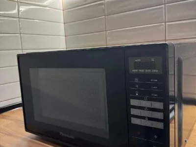 📱 **Микроволновка Panasonic NN-ST25HB**