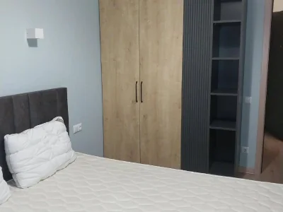 2+1 $800
