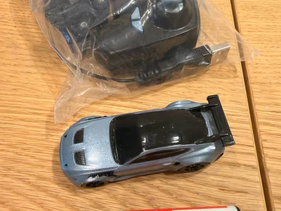 Машинка Hot Wheels Ford Mustang GTD на радиоуправлении