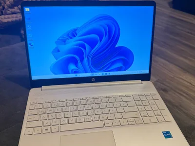 Ноутбук HP 15s-fa2046nt