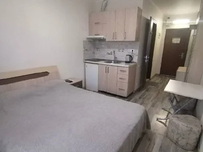 Студия, ул. Кобаладзе 2, $300 до лета