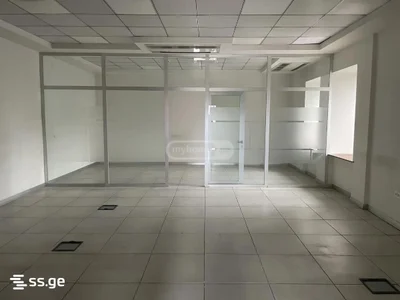 Коммерческое помещение Мтацминда