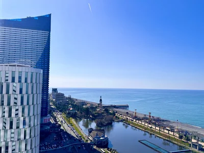 Однокомнатная квартира в здании Marriott с видом на море и закат