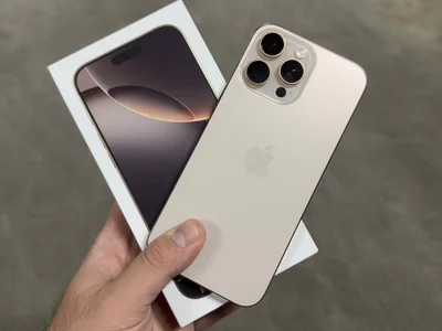 iPhone 16 Pro Max 512 ГБ eSIM