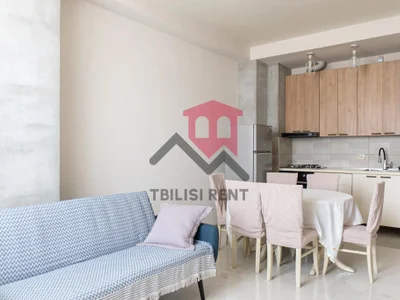 3-комнатная квартира в Дидубе, 55 м², $800