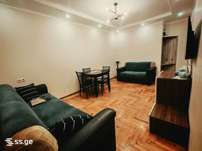 1+1 на David Agmashenebeli Street 3 Agmashenebeli District