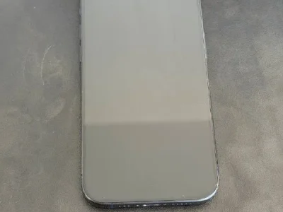 iPhone 15 pro 128GB