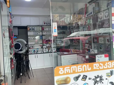 Сдаются в аренду коммерческие помещения в районе Агмашенебели