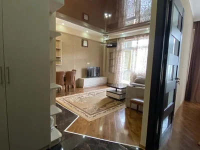 2 room Flat for rent. Ortachala