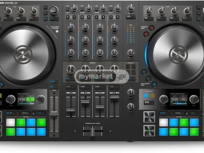 Native Instruments Traktor S4