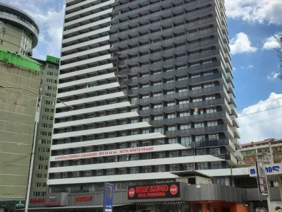 Grand Tower: 3-комнатная, 75.0 м²