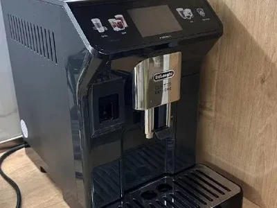 Кофемашина DeLonghi Eletta Explore ECAM450.65.S