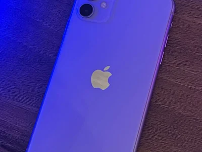 iPhone 11