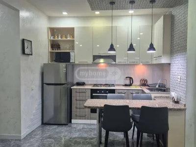 3-комнатная квартира в районе Руставели
