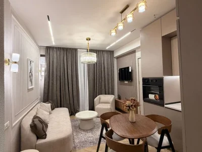 3 комнаты, 2 спальни на ул. Залдастанишвили, $1350