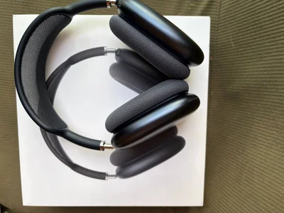 AirPods Max