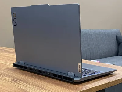 Игровой ноутбук Lenovo LOQ 15irx10