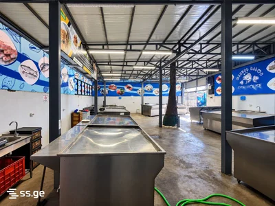 Store-Industrial property For Rent