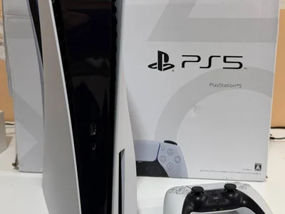 PlayStation 5 с дисководом